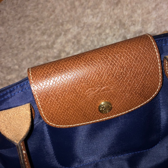 longchamp bag - Picture 3 of 7